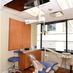 Another procedure room with dental chair